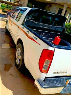 نیسان نەڤارا